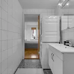 Appartamento Centrally Located In